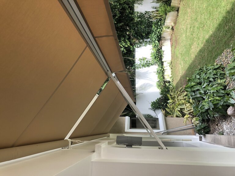 Toldo retractil para terrazas Sunlux